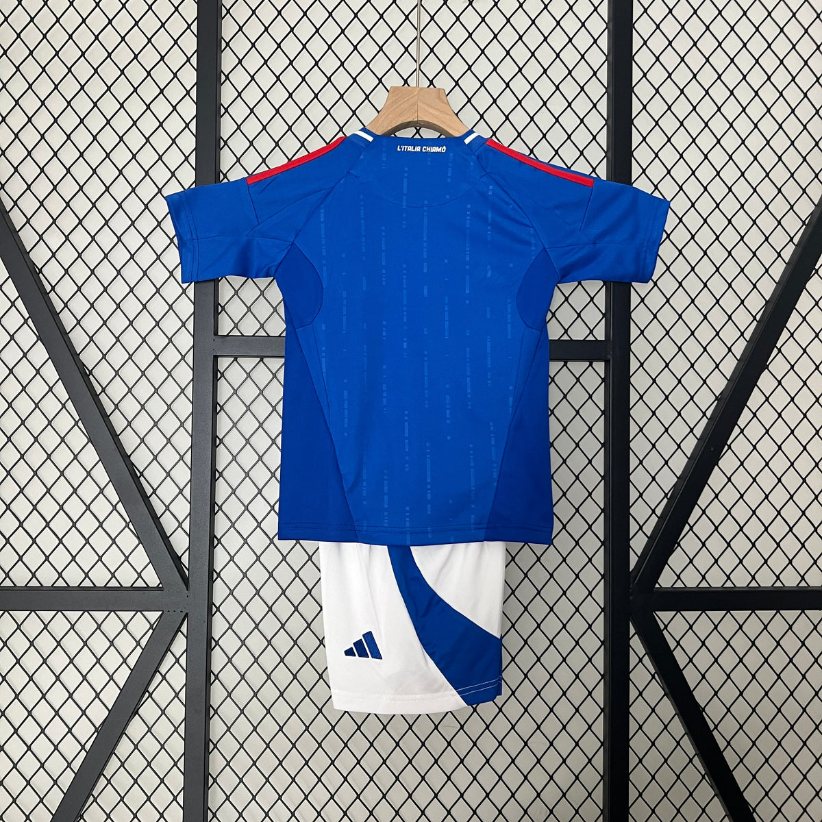 24/25 Kids Italy Home Size Kit