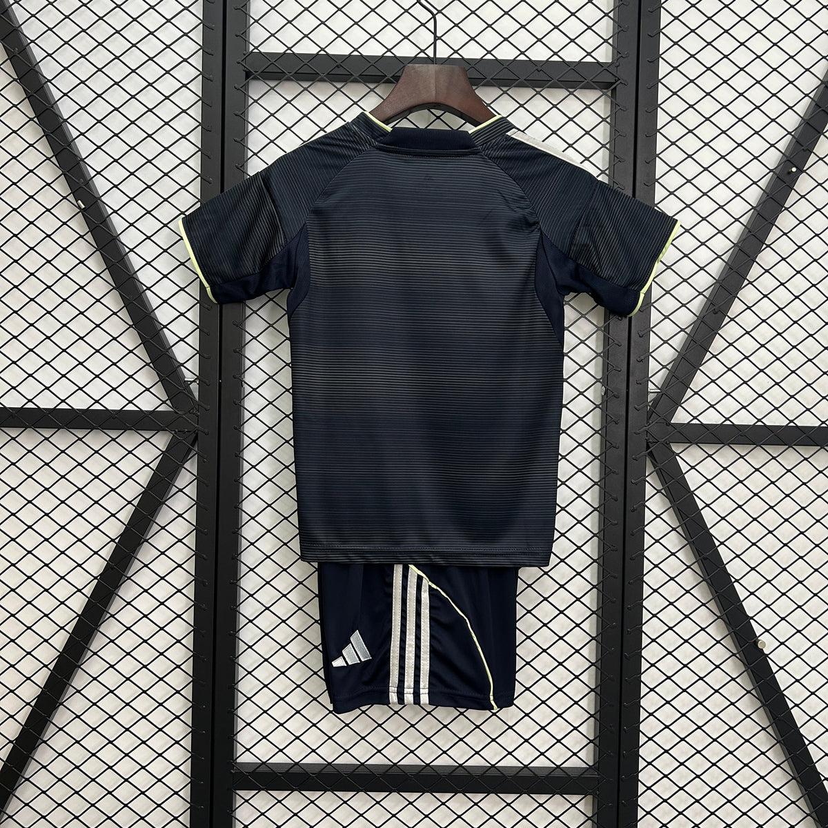 25/26 Kids Real Madrid away Kit