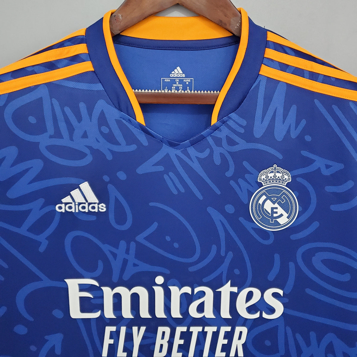 21/22 Real Madrid away