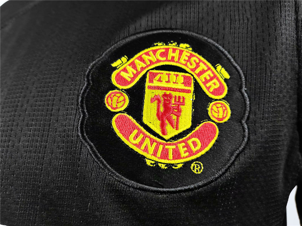 Manchester United 07/08 Retro Away Kit